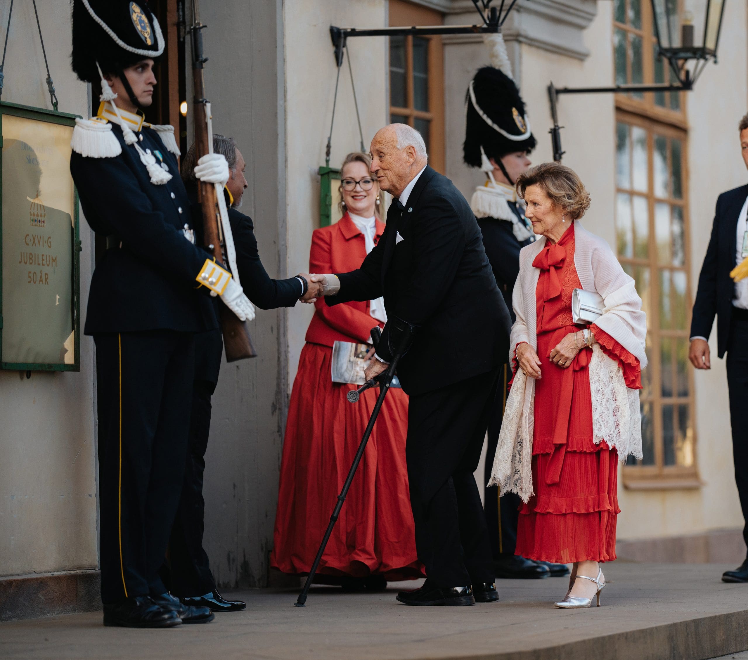 queen sonja king harald