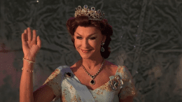 Christer Lindarw as Queen Silvia