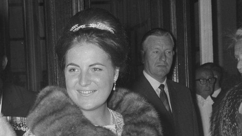 Dutch Ears of Wheat Tiara