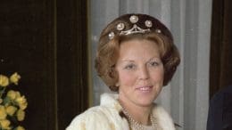 The Dutch Pearl Button Tiara
