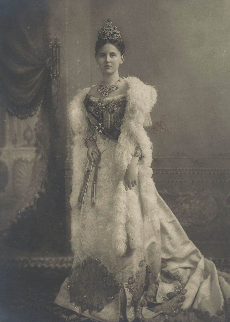 Queen Wilhelmina’s Wedding Gift Tiara