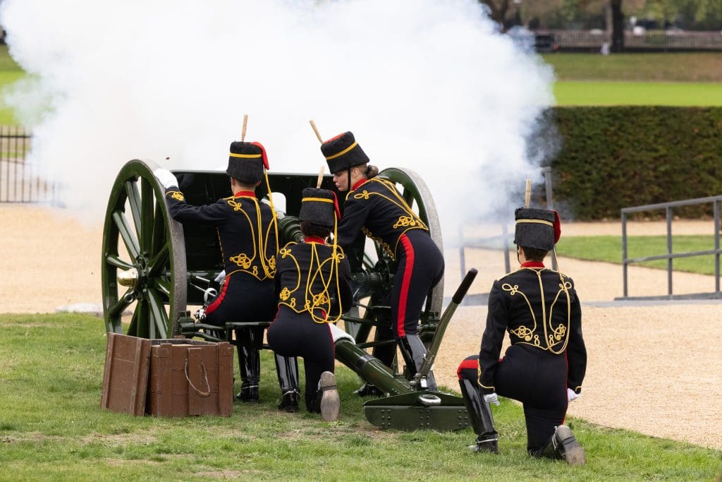 gun salute