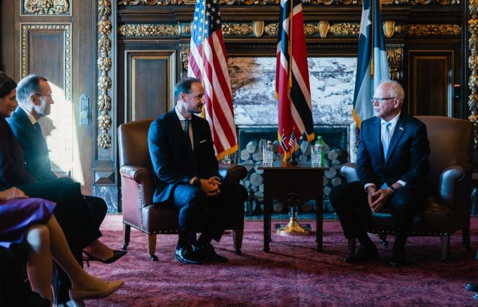 tim walz crown prince haakon