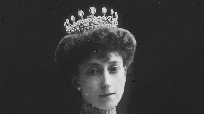 queen maud's diamond tiara